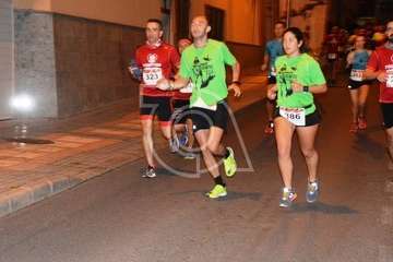 Telde se engancha al amor con su carrera nocturna (Foto TA)